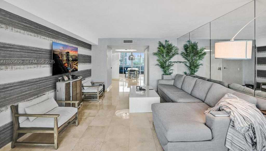 Small Image of 17555 COLLINS AVE #704, Sunny Isles Beach Number 5