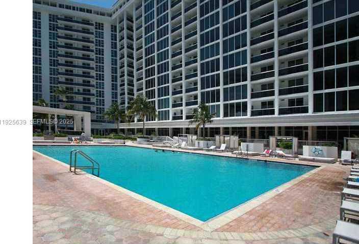 Small Image of 10275 COLLINS AVE #514, Bal Harbour Number 32