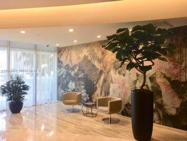 Small Image of 10275 COLLINS AVE #514, Bal Harbour Number 34