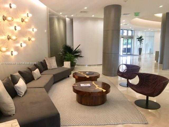 Small Image of 10275 COLLINS AVE #514, Bal Harbour Number 36