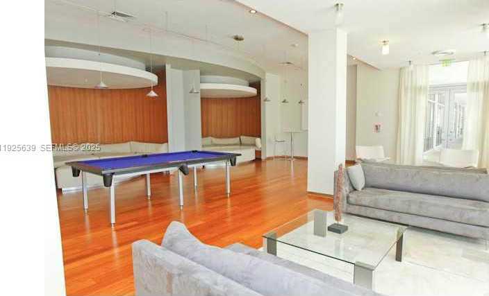 Small Image of 10275 COLLINS AVE #514, Bal Harbour Number 40
