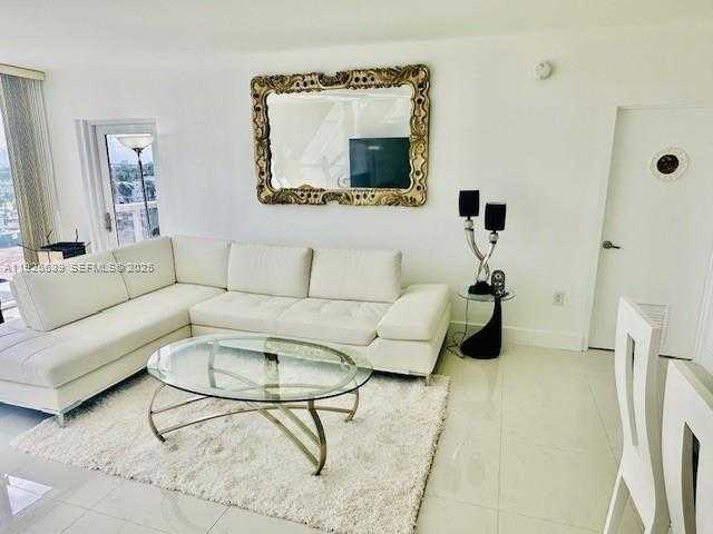 Small Image of 10275 COLLINS AVE #514, Bal Harbour Number 5
