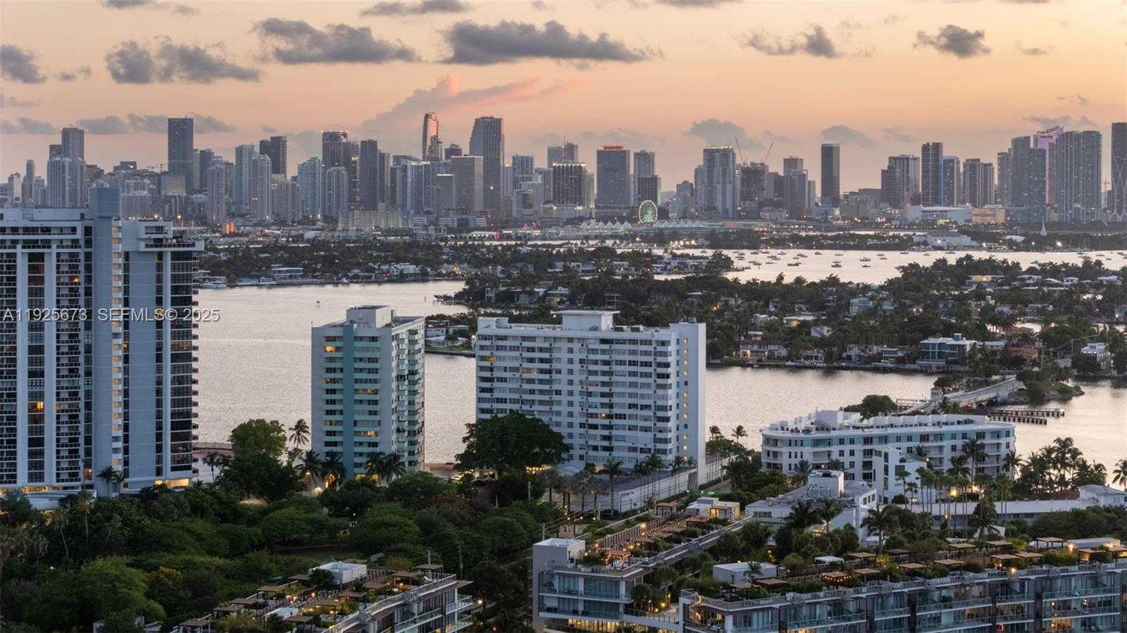 Small Image of 3 ISLAND AVE #08H, Miami Beach Number 5