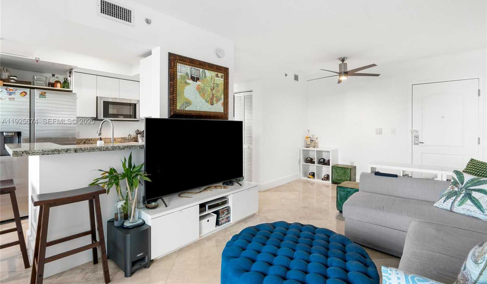 Small Image of 110 WASHINGTON AVE #2309, Miami Beach Number 5