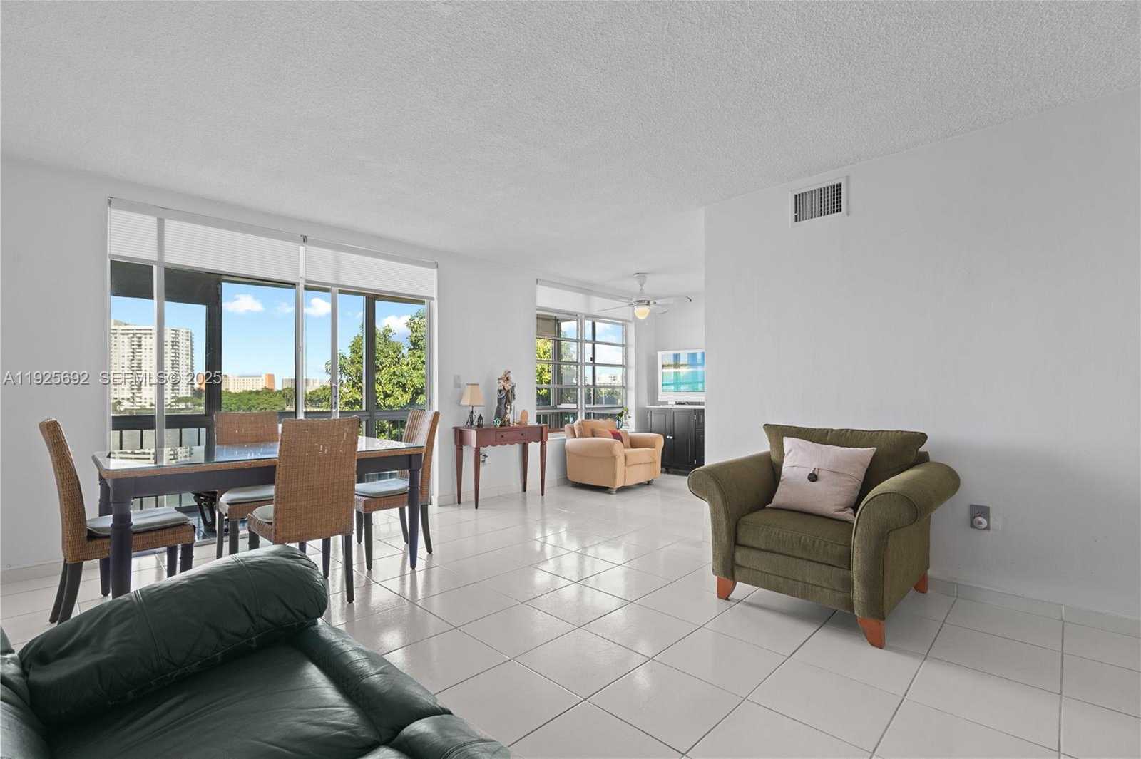 Small Image of 2999 POINT EAST DR #C-502, Aventura Number 2