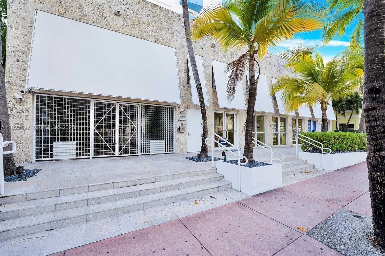 Small Image of 225 COLLINS AVE #6J, Miami Beach Number 37