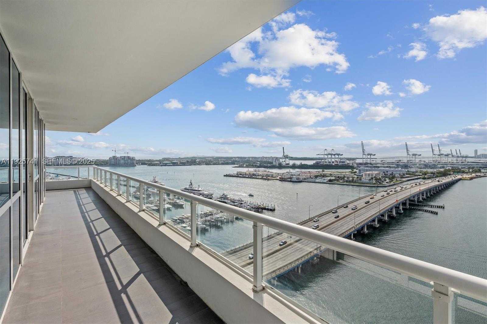 Small Image of 520 WEST AVE #1701, Miami Beach Number 33