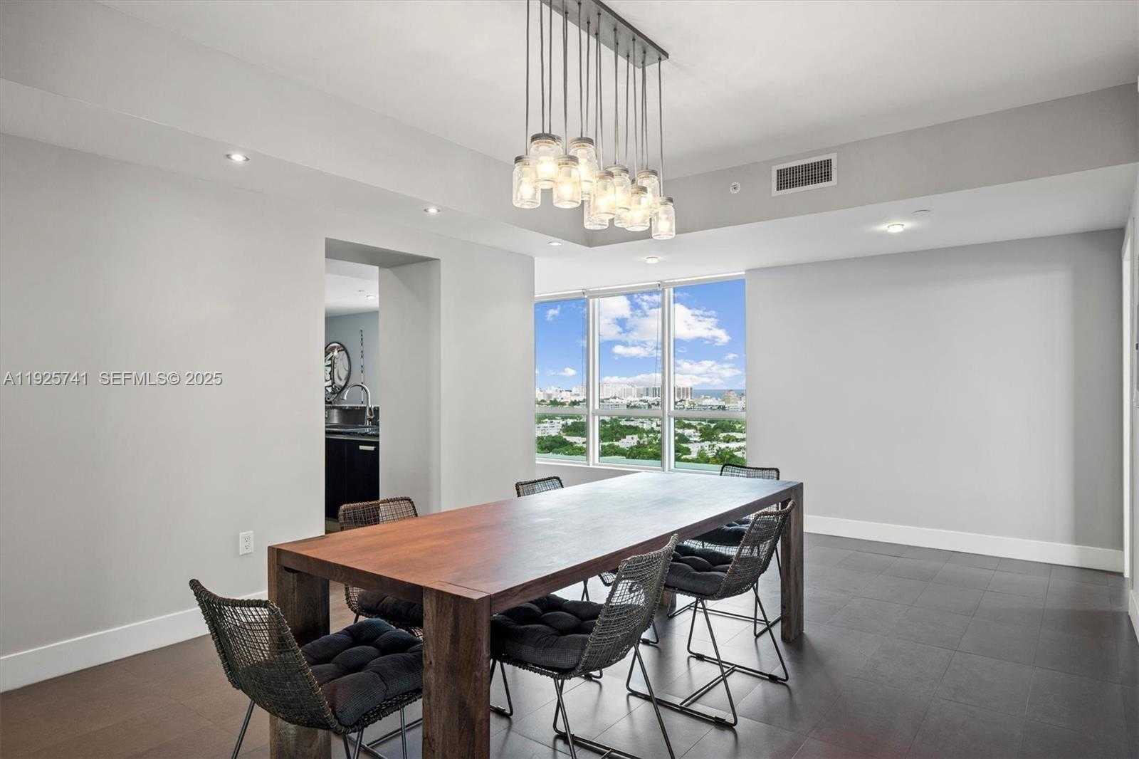 Small Image of 520 WEST AVE #1701, Miami Beach Number 7