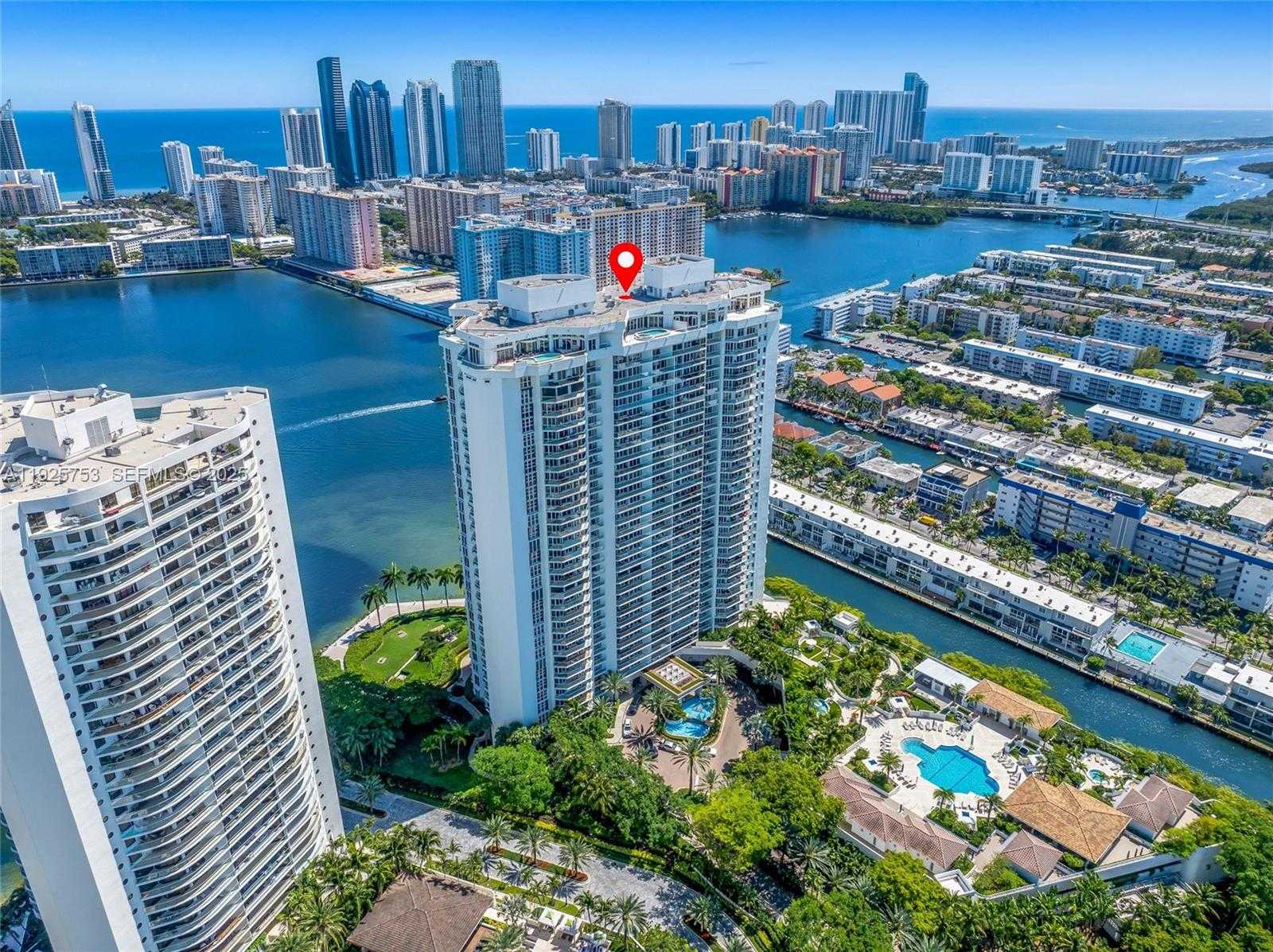 Small Image of 2600 ISLAND BLVD #301, Aventura Number 2