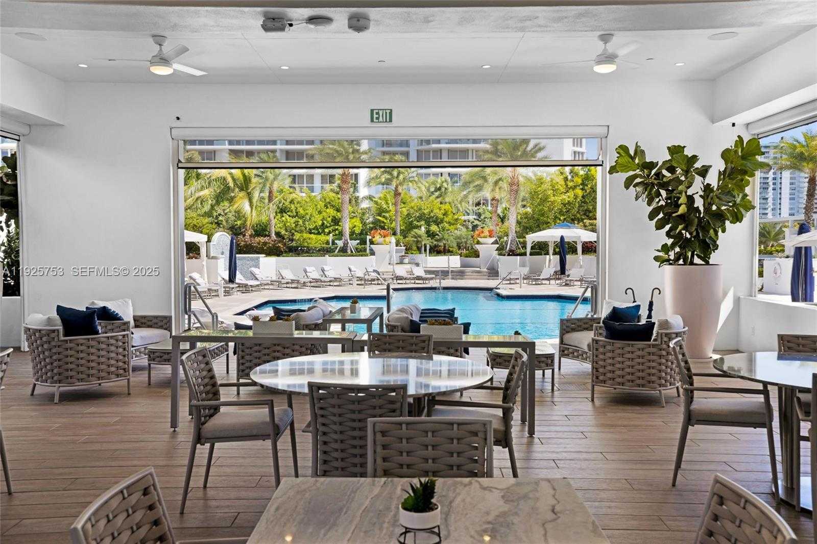 Small Image of 2600 ISLAND BLVD #301, Aventura Number 41