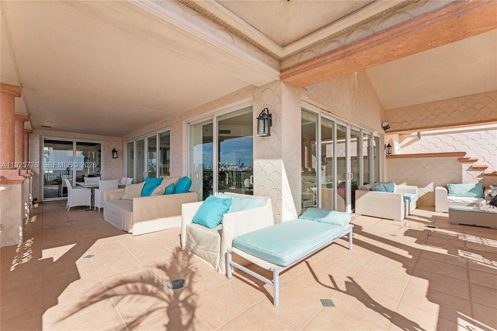 Small Image of 7777 FISHER ISLAND DR #7777, Miami Beach Number 15