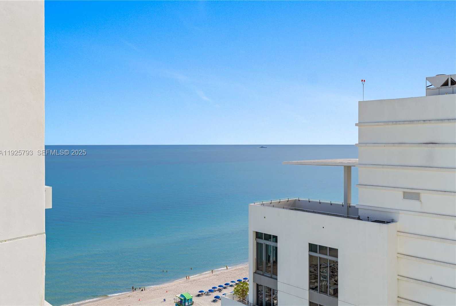Small Image of 4391 COLLINS AVE #1814, Miami Beach Number 2