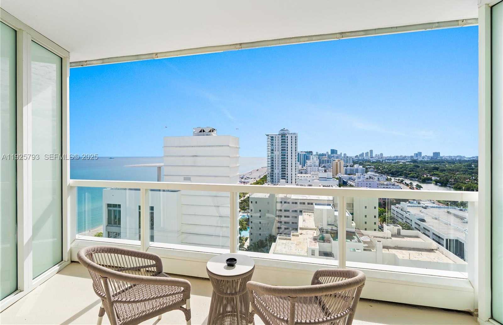 Small Image of 4391 COLLINS AVE #1814, Miami Beach Number 22