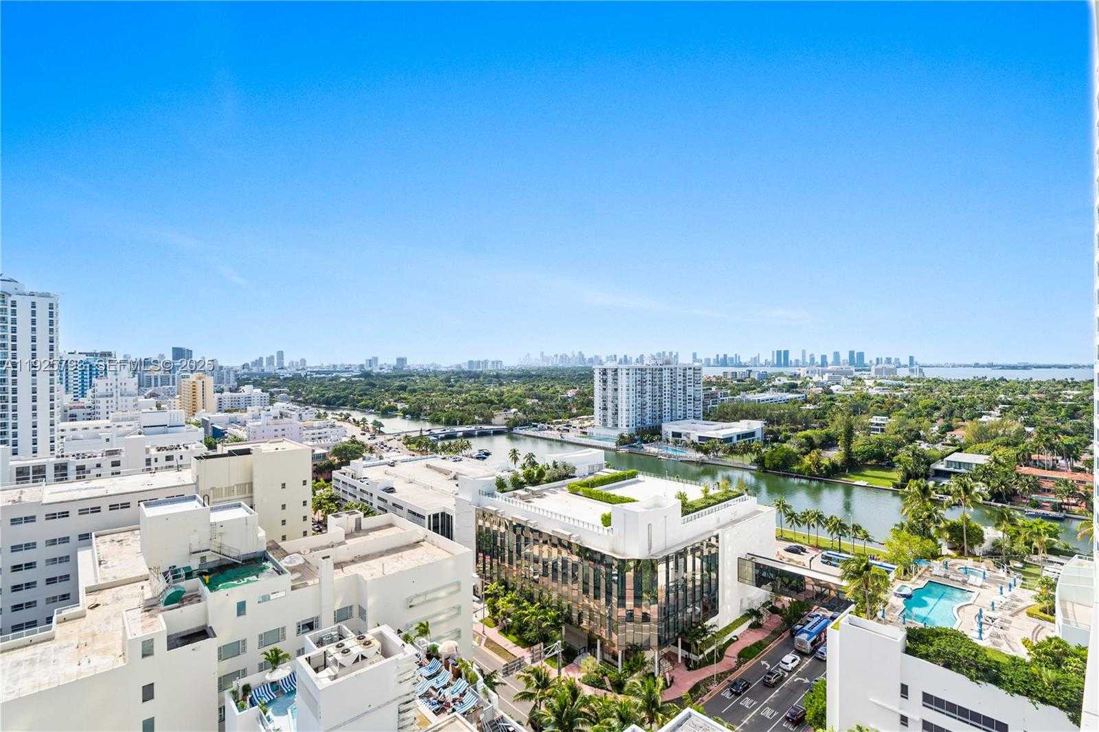 Small Image of 4391 COLLINS AVE #1814, Miami Beach Number 67