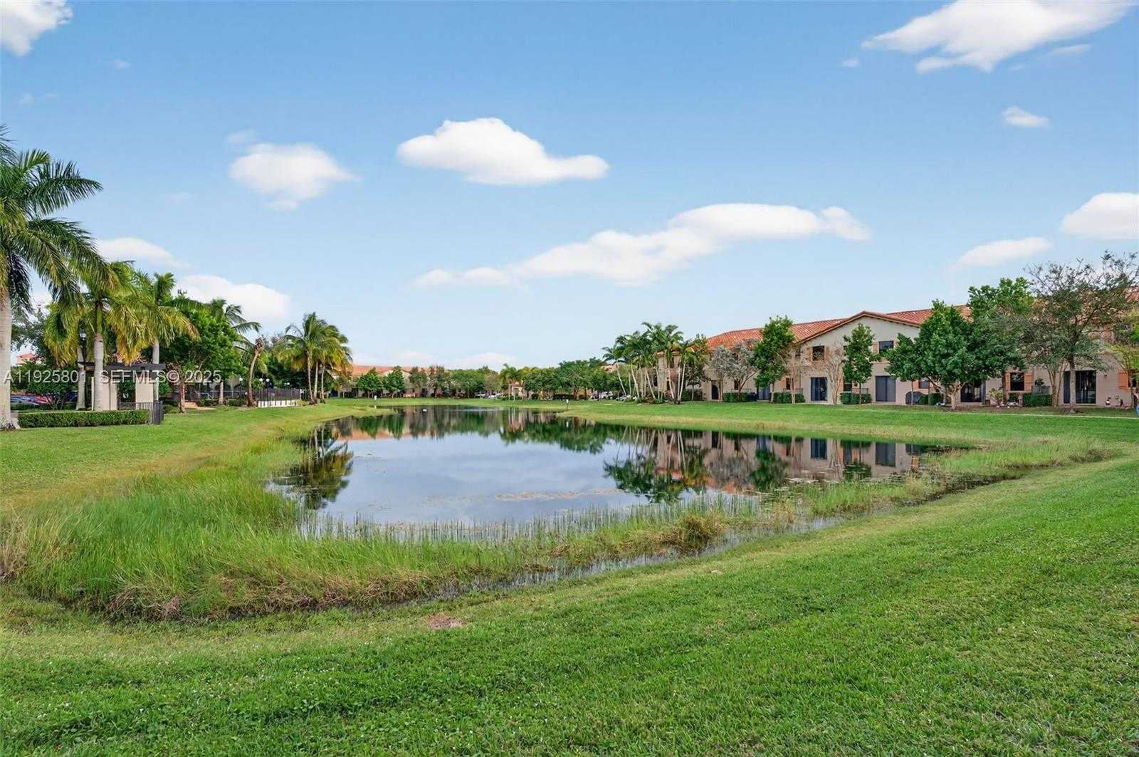 Small Image of 6978 BROADLAND WAY, Coconut Creek Number 3