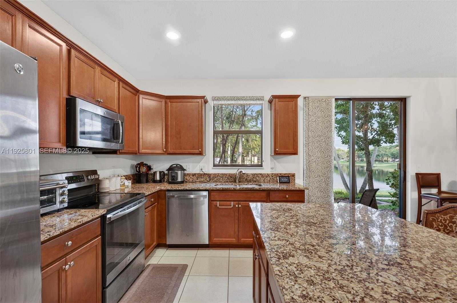 Small Image of 6978 BROADLAND WAY, Coconut Creek Number 5