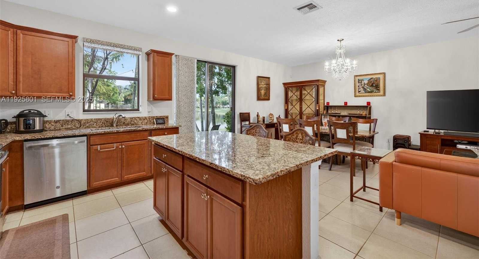 Small Image of 6978 BROADLAND WAY, Coconut Creek Number 6