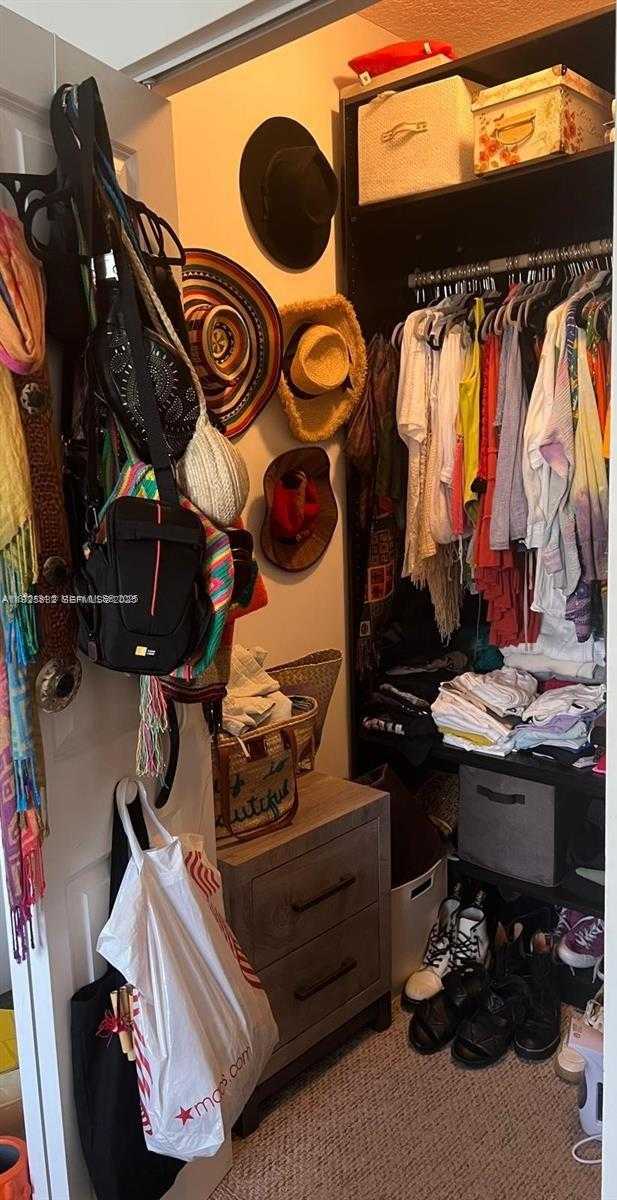 Small Image of 601 NORTH EAST 23 ST #1103, Miami Number 13