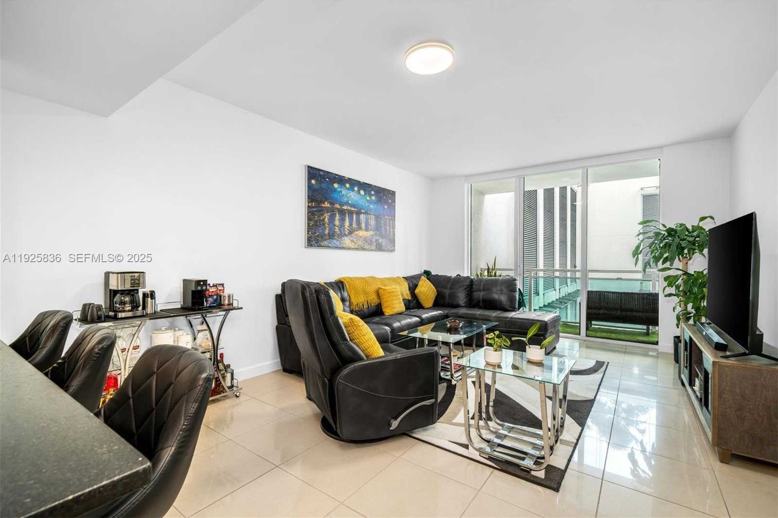 Small Image of 950 BRICKELL BAY DR #803, Miami Number 7
