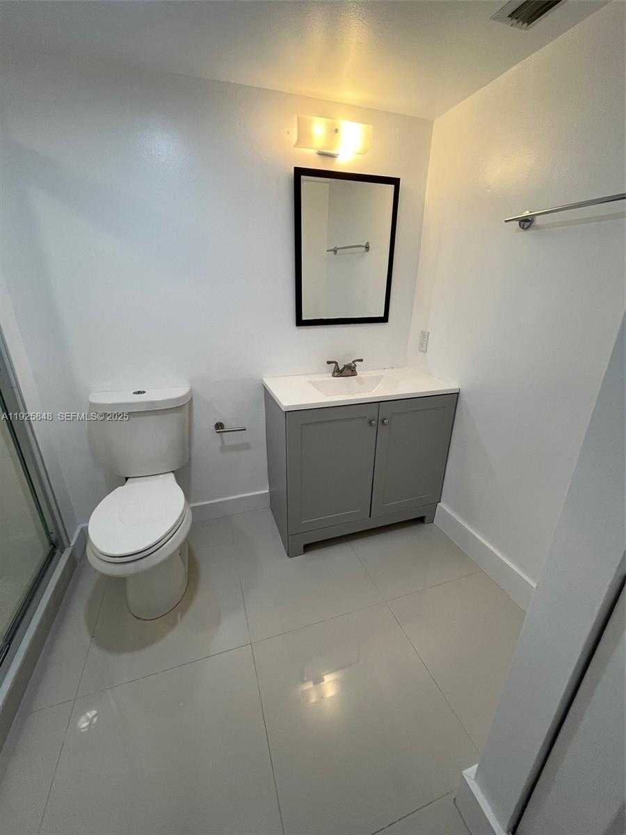 Small Image of 20505 EAST COUNTRY CLUB DR #2132, Aventura Number 12