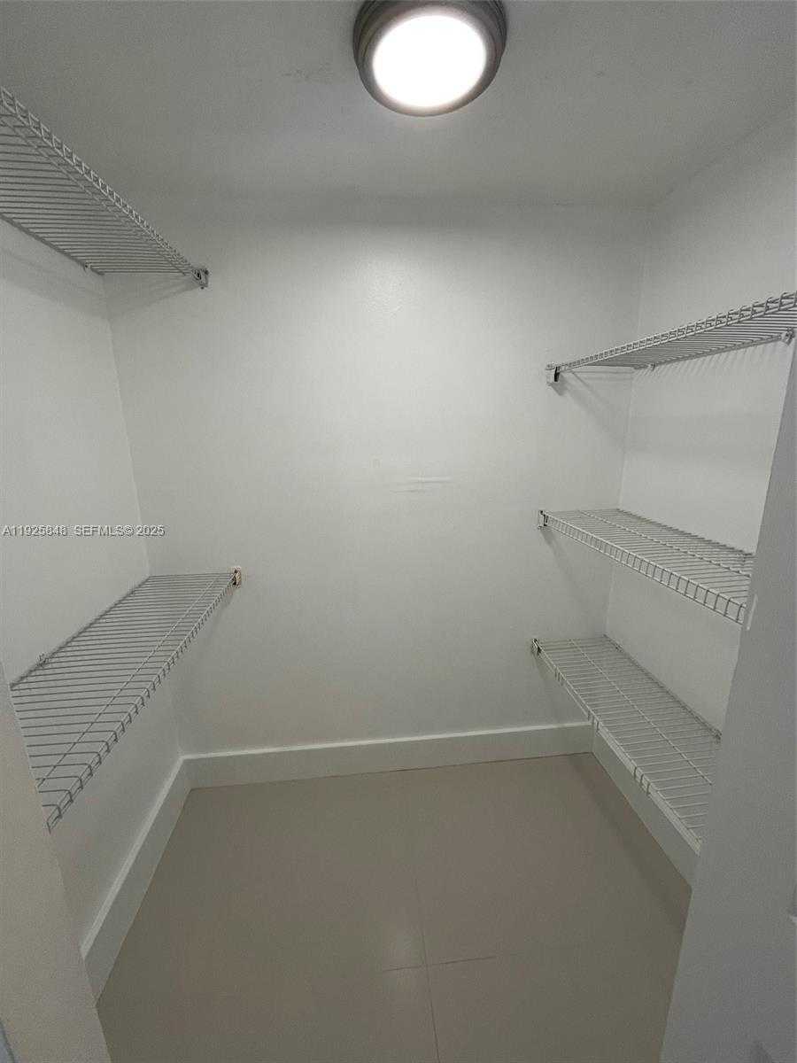 Small Image of 20505 EAST COUNTRY CLUB DR #2132, Aventura Number 15