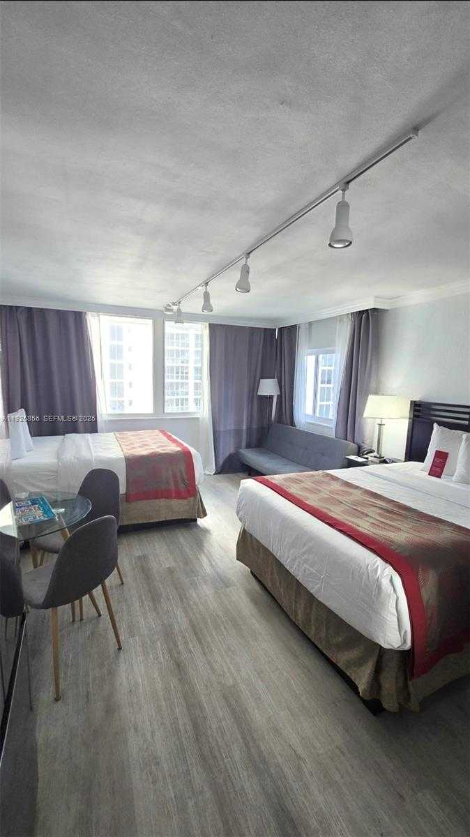 Small Image of 19201 COLLINS AVE #1126, Sunny Isles Beach Number 1