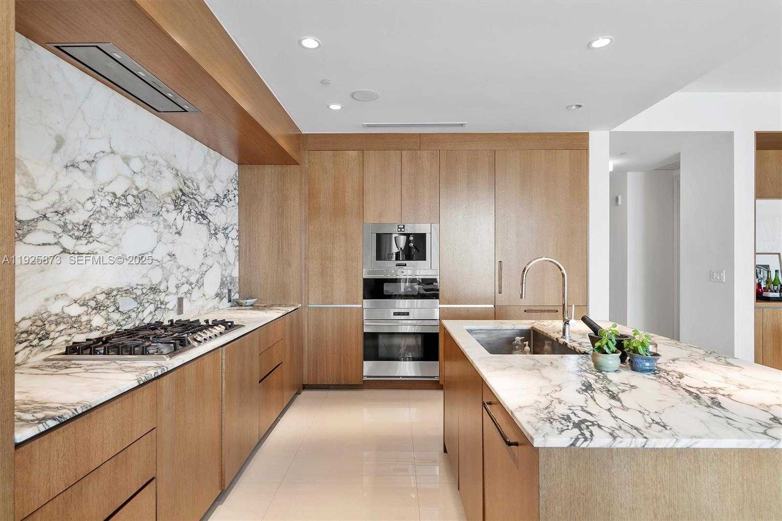 Imagen de Pequeño Objeto