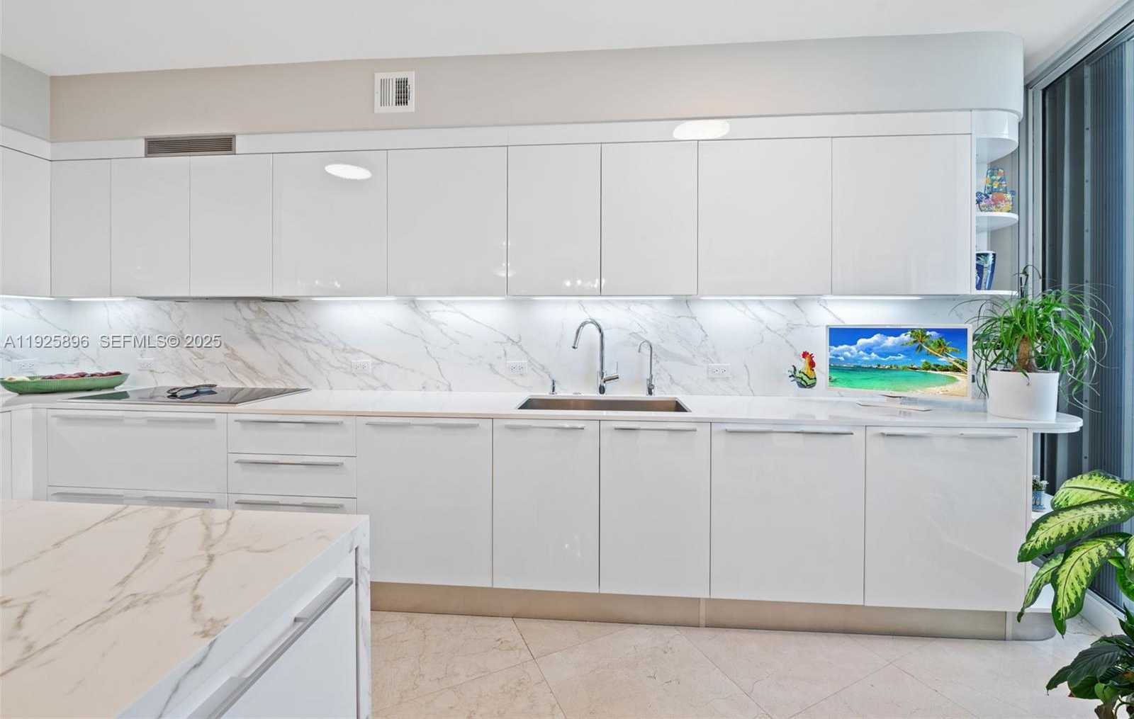 Small Image of 19333 EAST COLLINS AVE #1402, Sunny Isles Beach Number 15