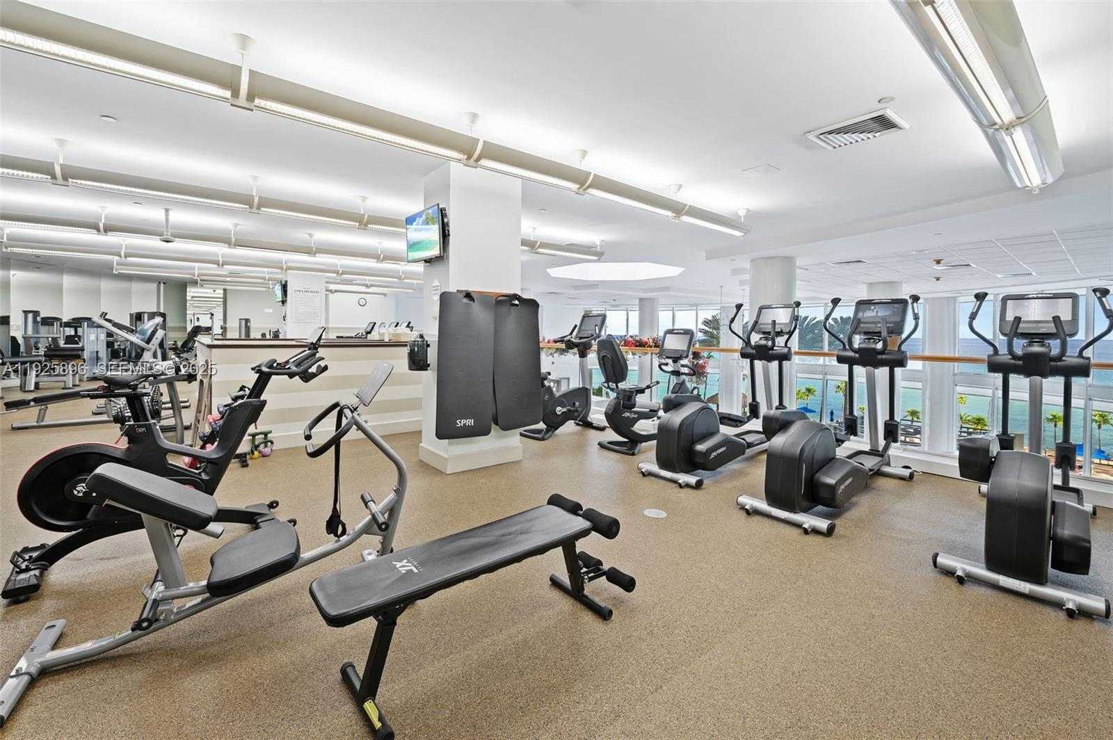 Small Image of 19333 EAST COLLINS AVE #1402, Sunny Isles Beach Number 32