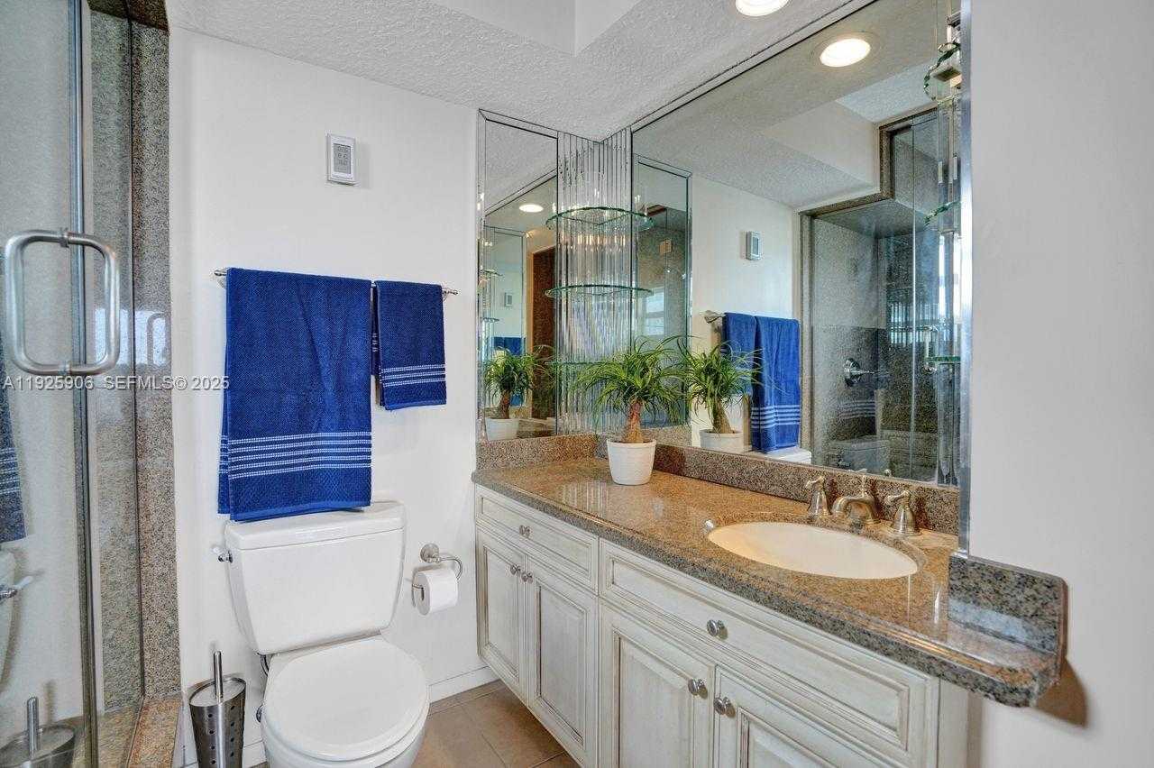 Small Image of 1228 WEST AVE #1002, Miami Beach Number 23