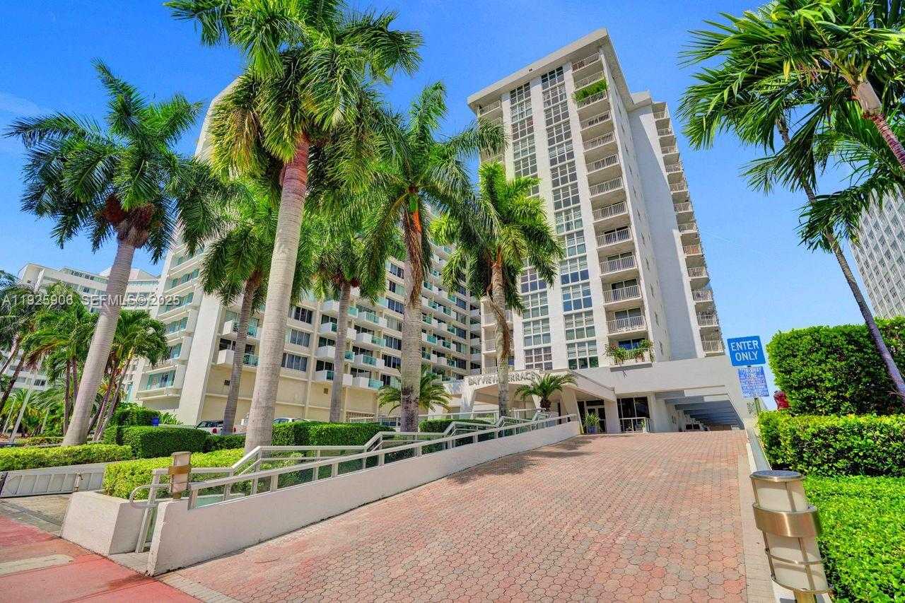 Small Image of 1228 WEST AVE #1002, Miami Beach Number 43