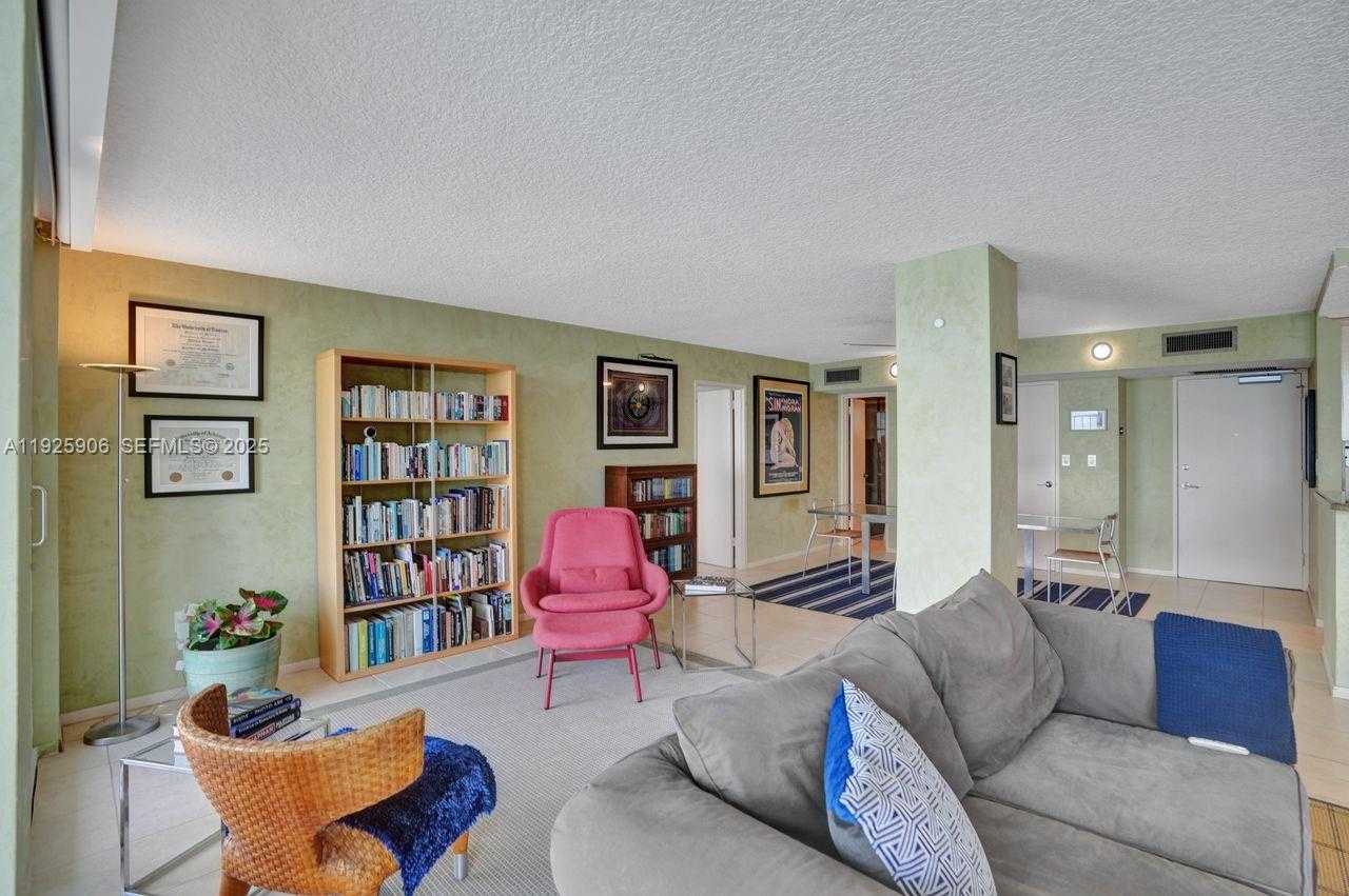 Small Image of 1228 WEST AVE #1002, Miami Beach Number 9