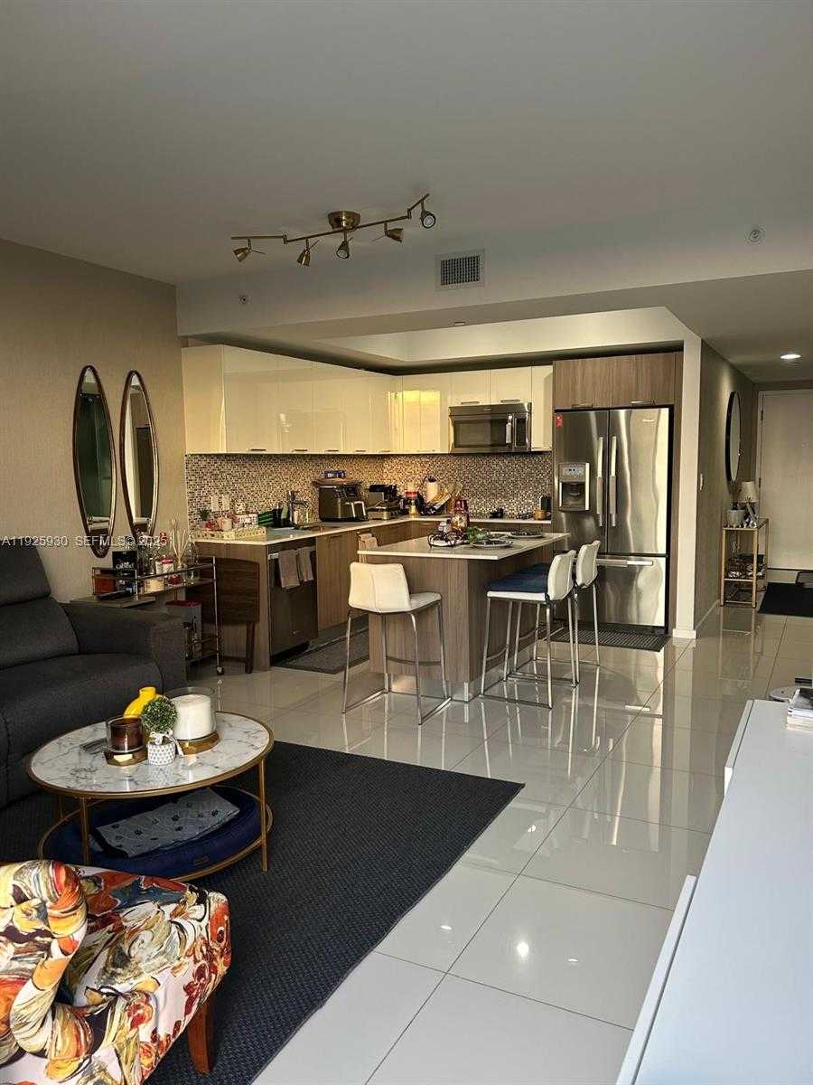 Imagen de Pequeño Objeto