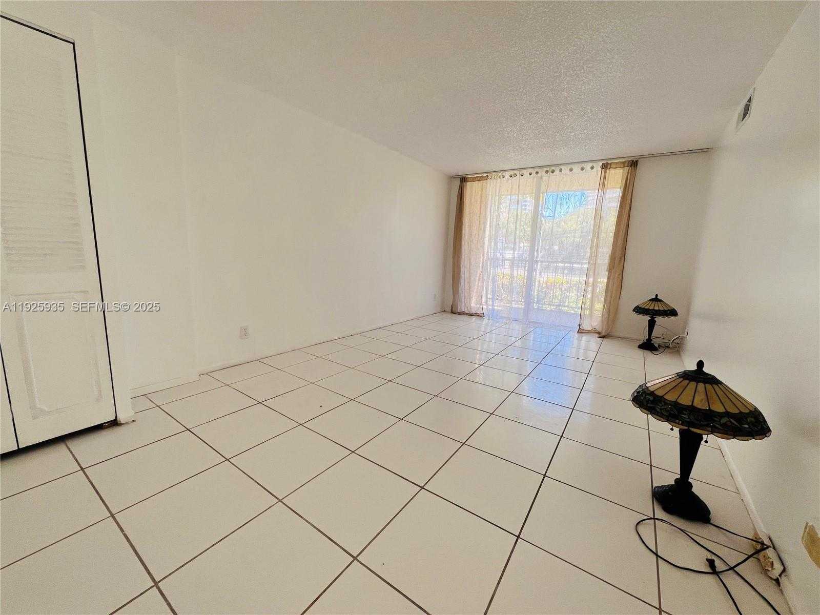 Small Image of 501 THREE ISLANDS BLVD #119, Hallandale Beach Number 10