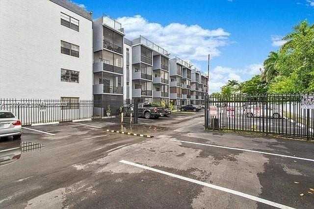 Imagen de Pequeño Objeto