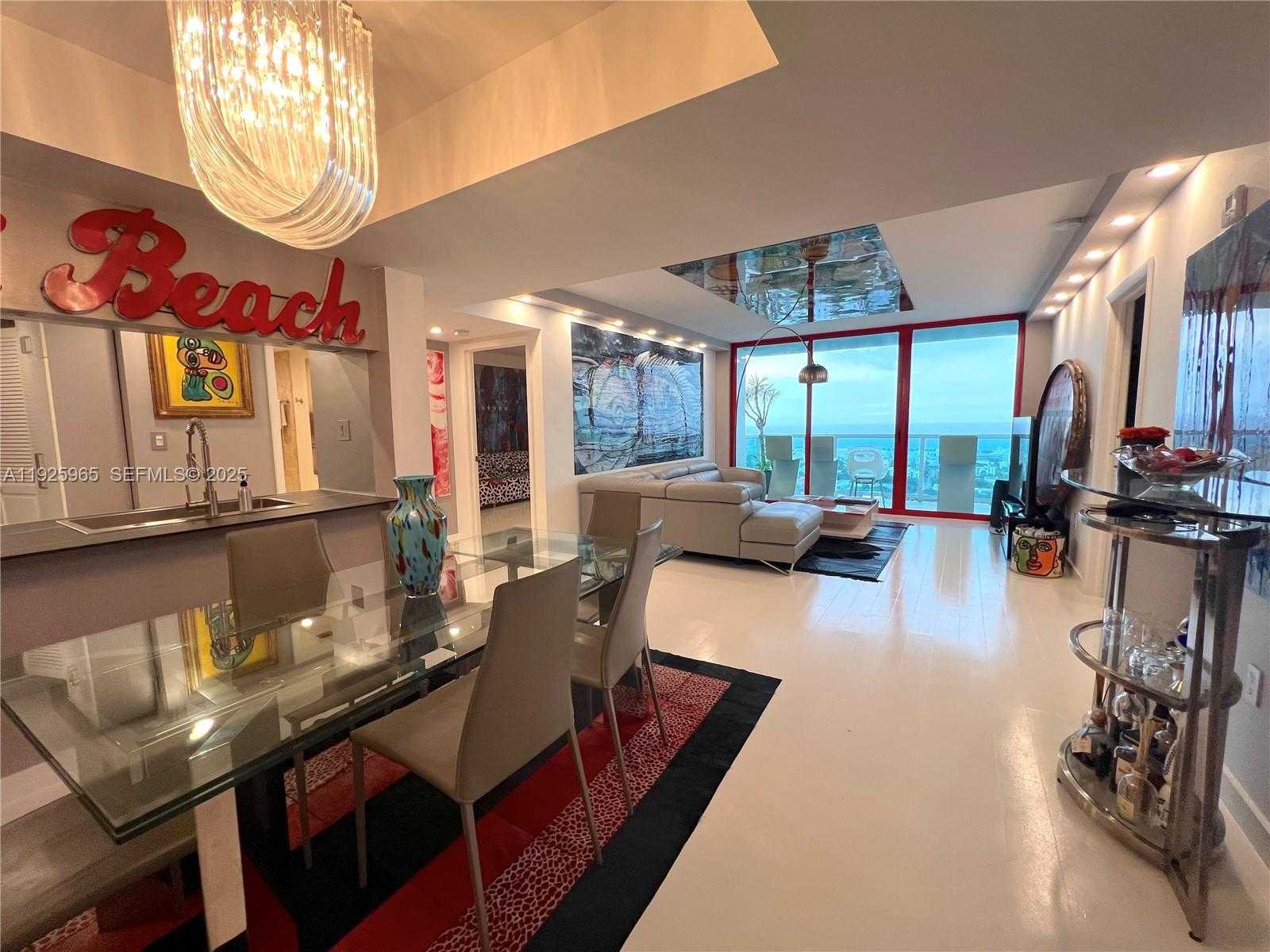 Small Image of 650 WEST AVE #2804, Miami Beach Number 1