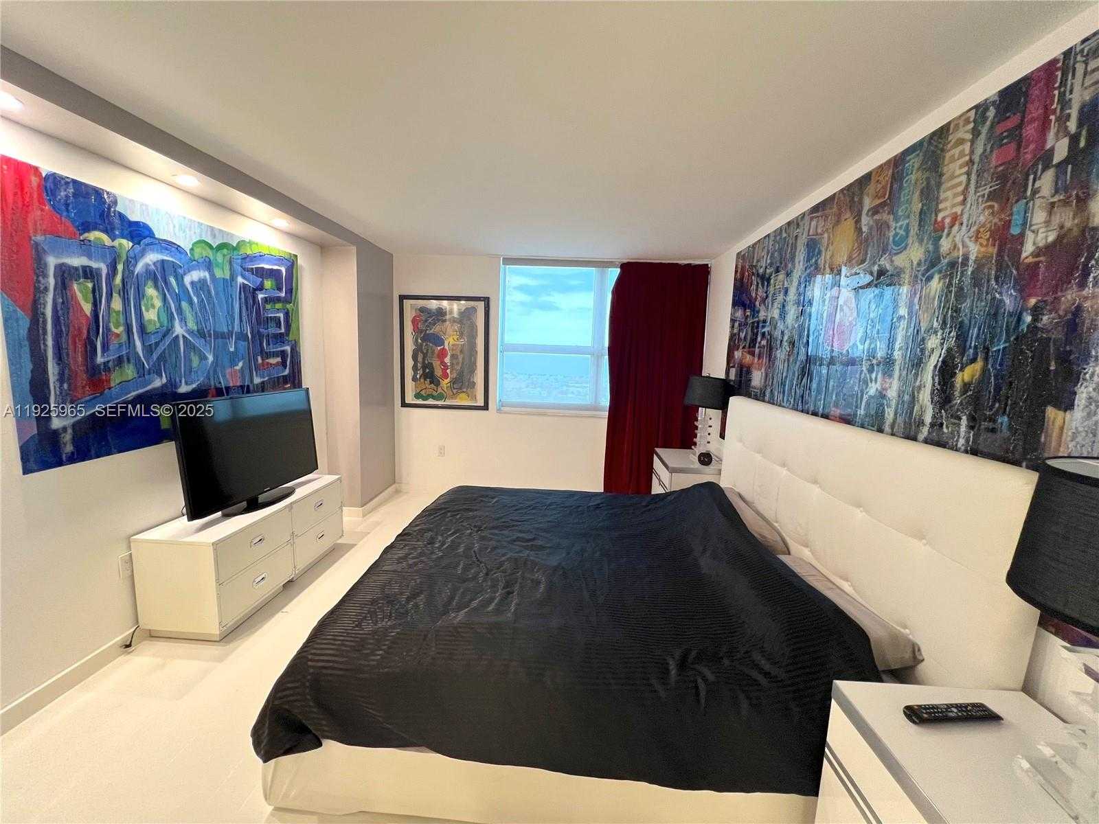 Small Image of 650 WEST AVE #2804, Miami Beach Number 20