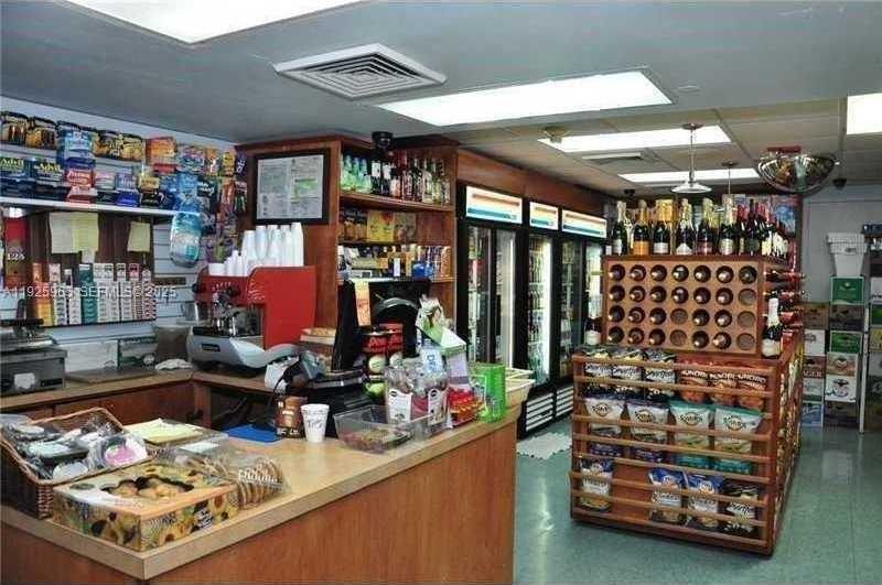 Small Image of 650 WEST AVE #2804, Miami Beach Number 34