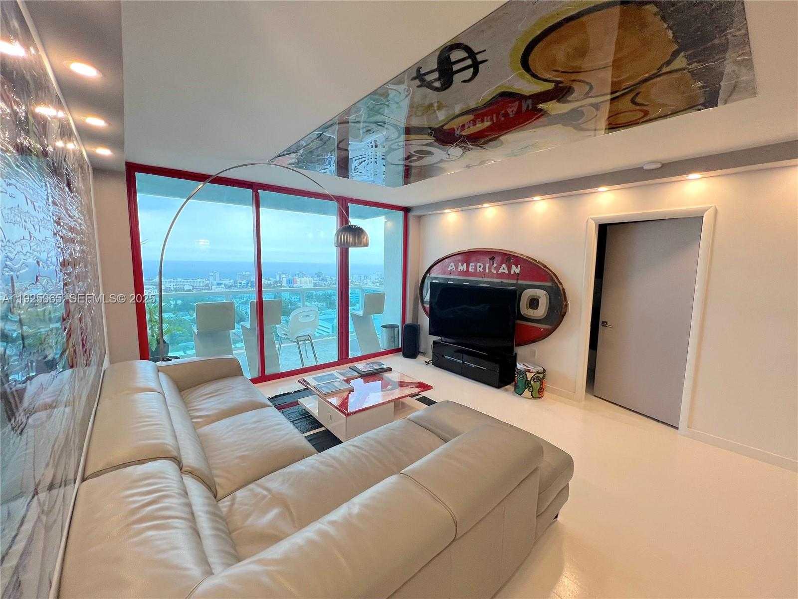 Small Image of 650 WEST AVE #2804, Miami Beach Number 9