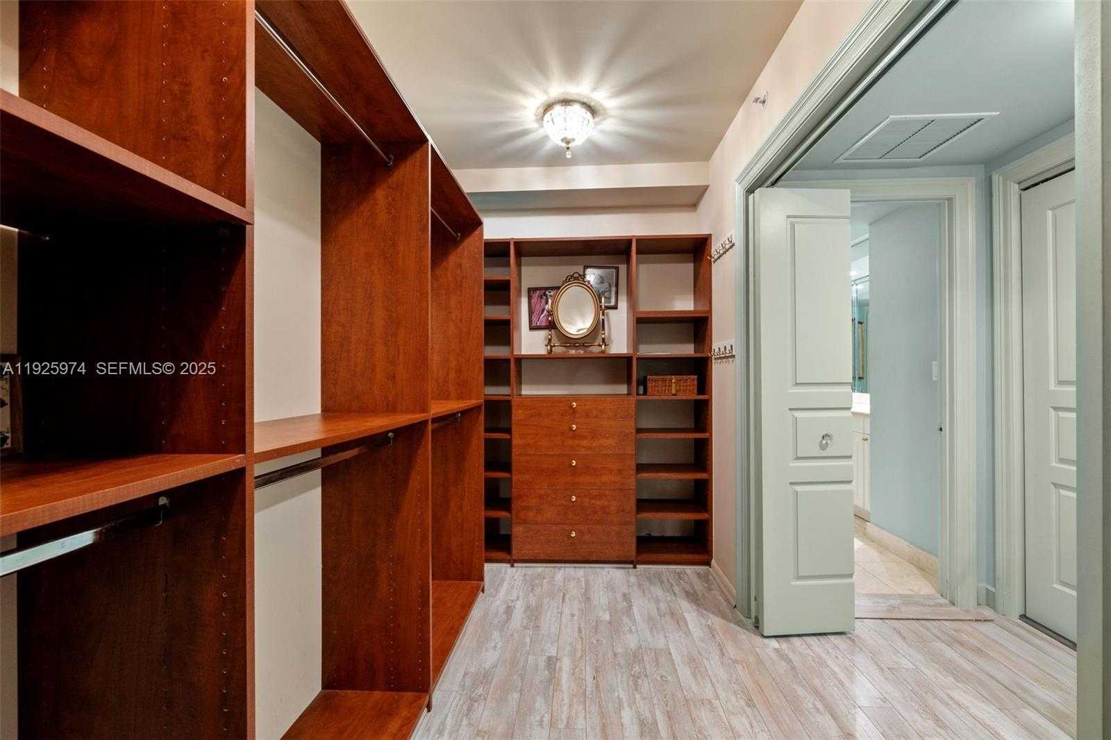 Small Image of 3201 NORTH EAST 183RD ST #1107, Aventura Number 12