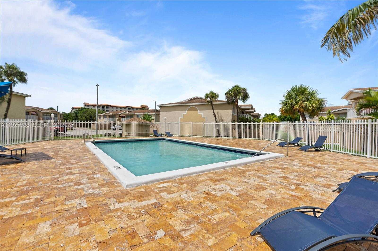 Small Image of 4610 NORTH WEST 79TH AVE #2B, Doral Number 16