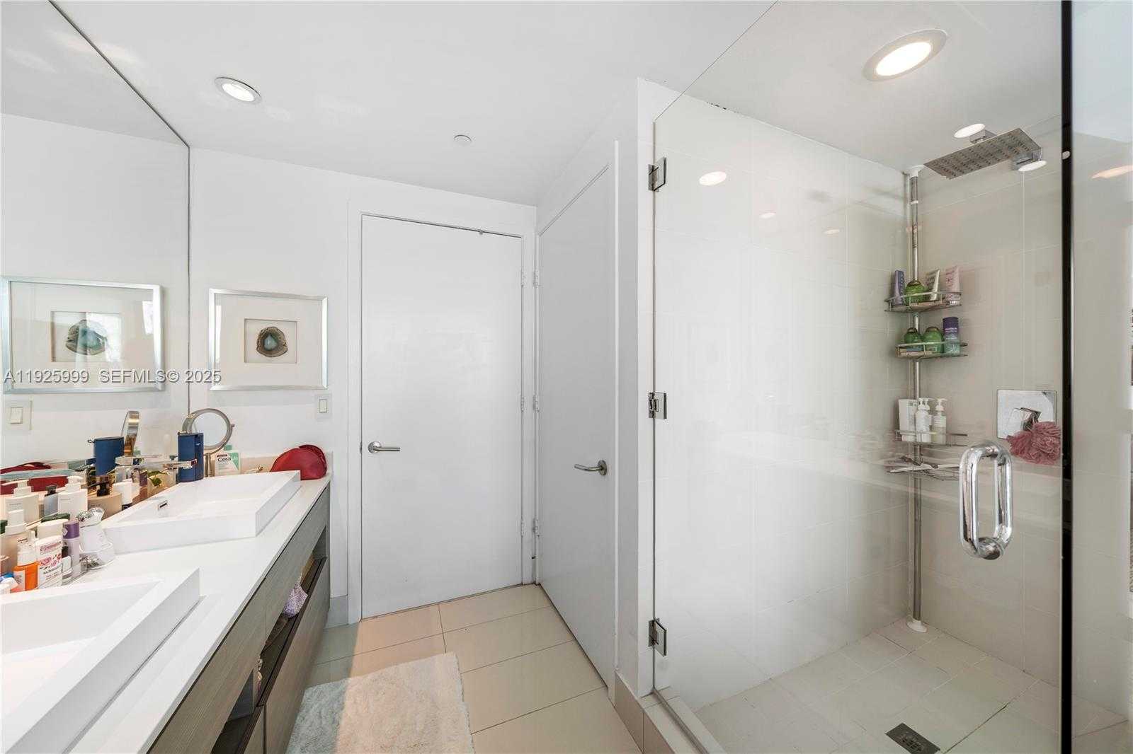 Small Image of 460 NORTH EAST 28TH ST #2006, Miami Number 22