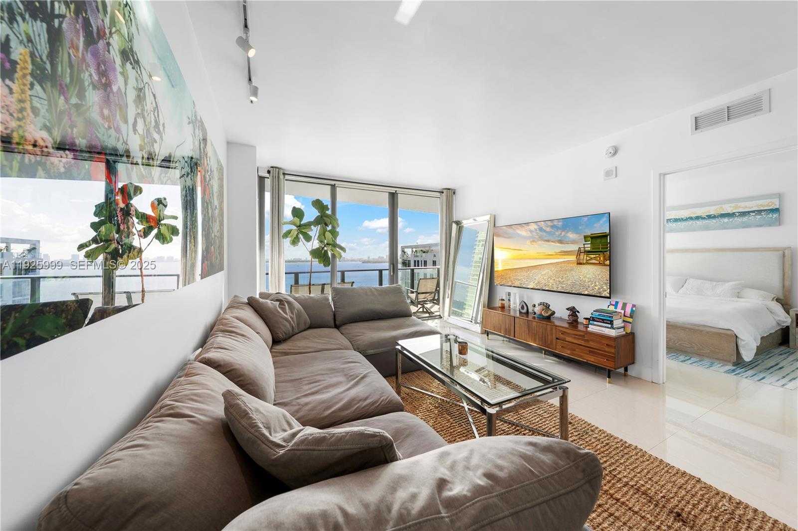 Small Image of 460 NORTH EAST 28TH ST #2006, Miami Number 3