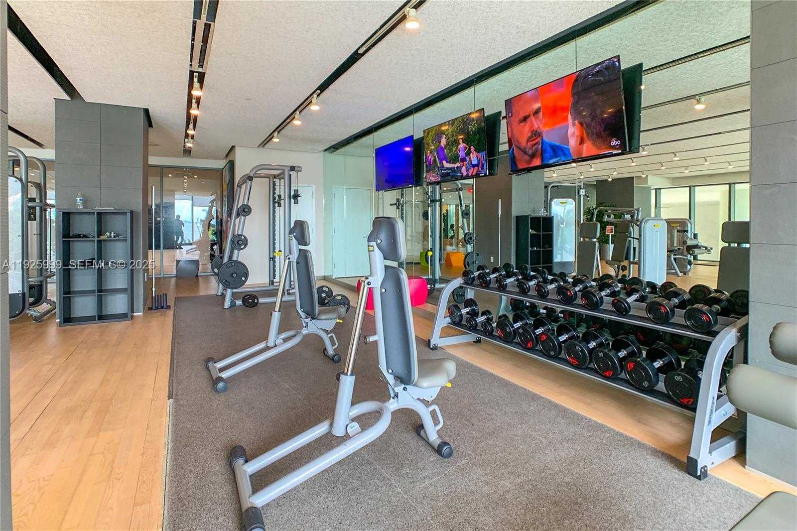 Small Image of 460 NORTH EAST 28TH ST #2006, Miami Number 33