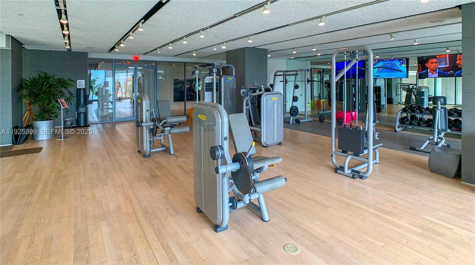 Small Image of 460 NORTH EAST 28TH ST #2006, Miami Number 34