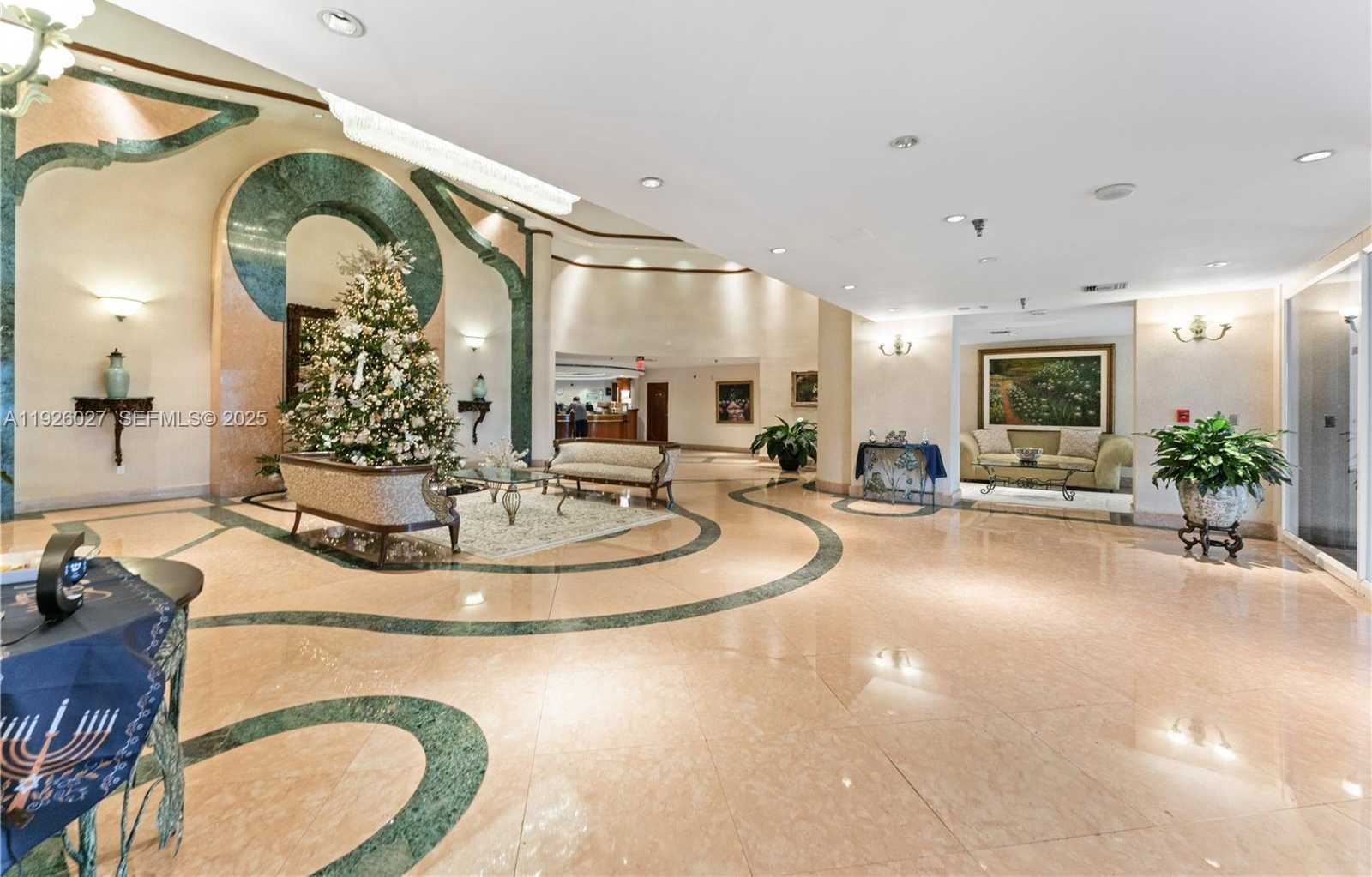 Small Image of 5757 COLLINS AVE #707, Miami Beach Number 12