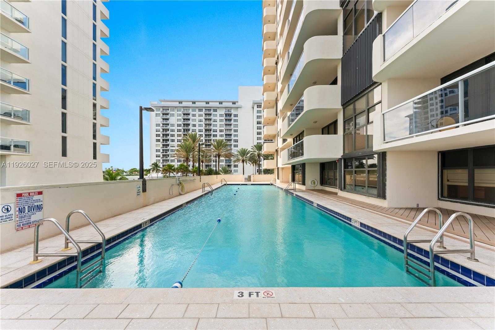 Small Image of 5757 COLLINS AVE #707, Miami Beach Number 13