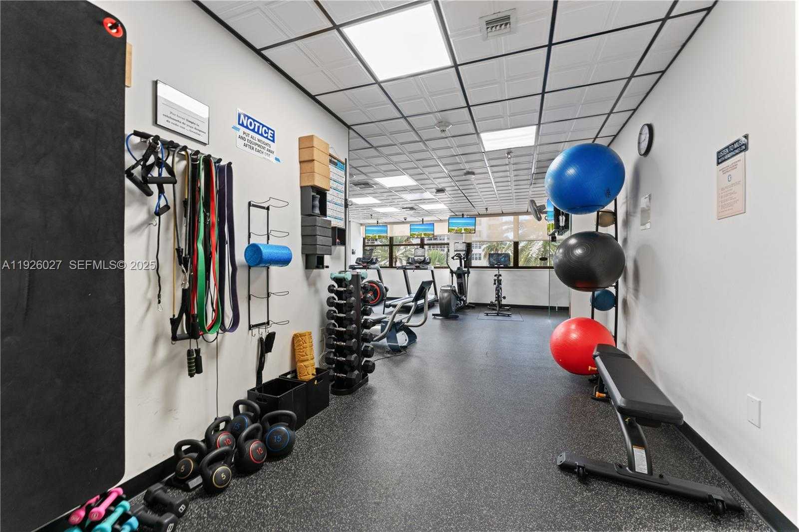 Small Image of 5757 COLLINS AVE #707, Miami Beach Number 29