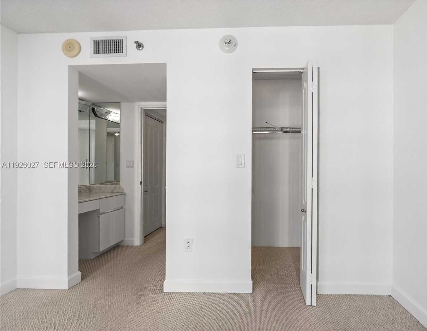 Small Image of 5757 COLLINS AVE #707, Miami Beach Number 36