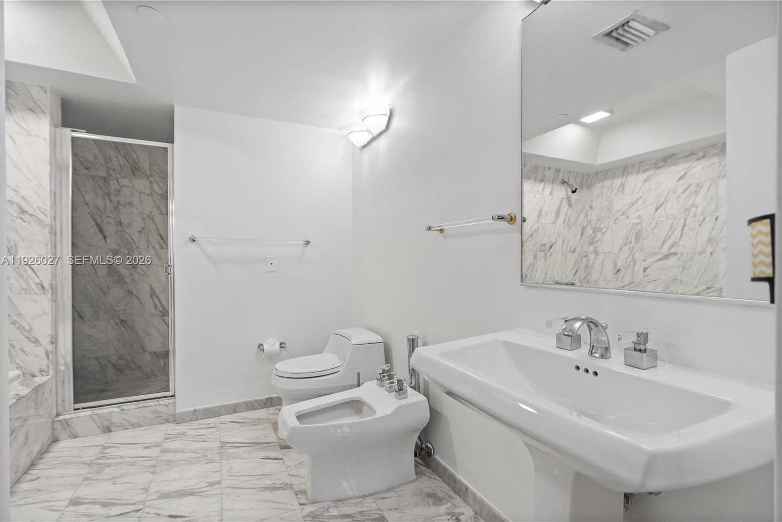 Small Image of 5757 COLLINS AVE #707, Miami Beach Number 39